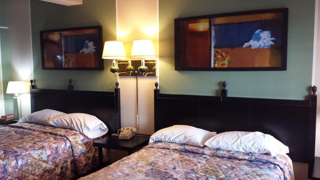 Manor Motel Minooka Екстер'єр фото