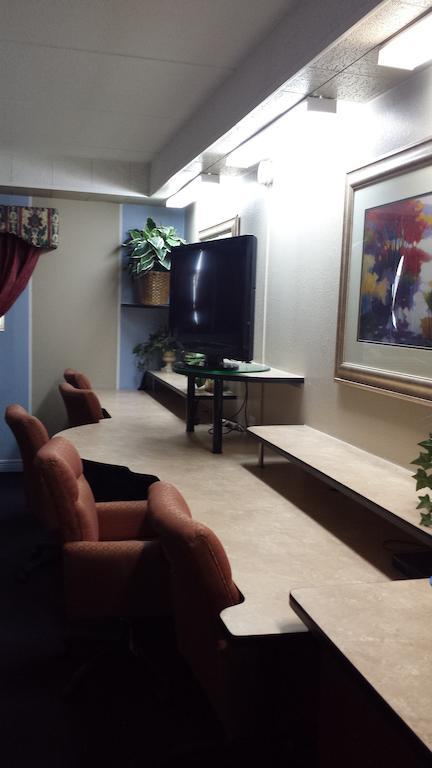Manor Motel Minooka Екстер'єр фото